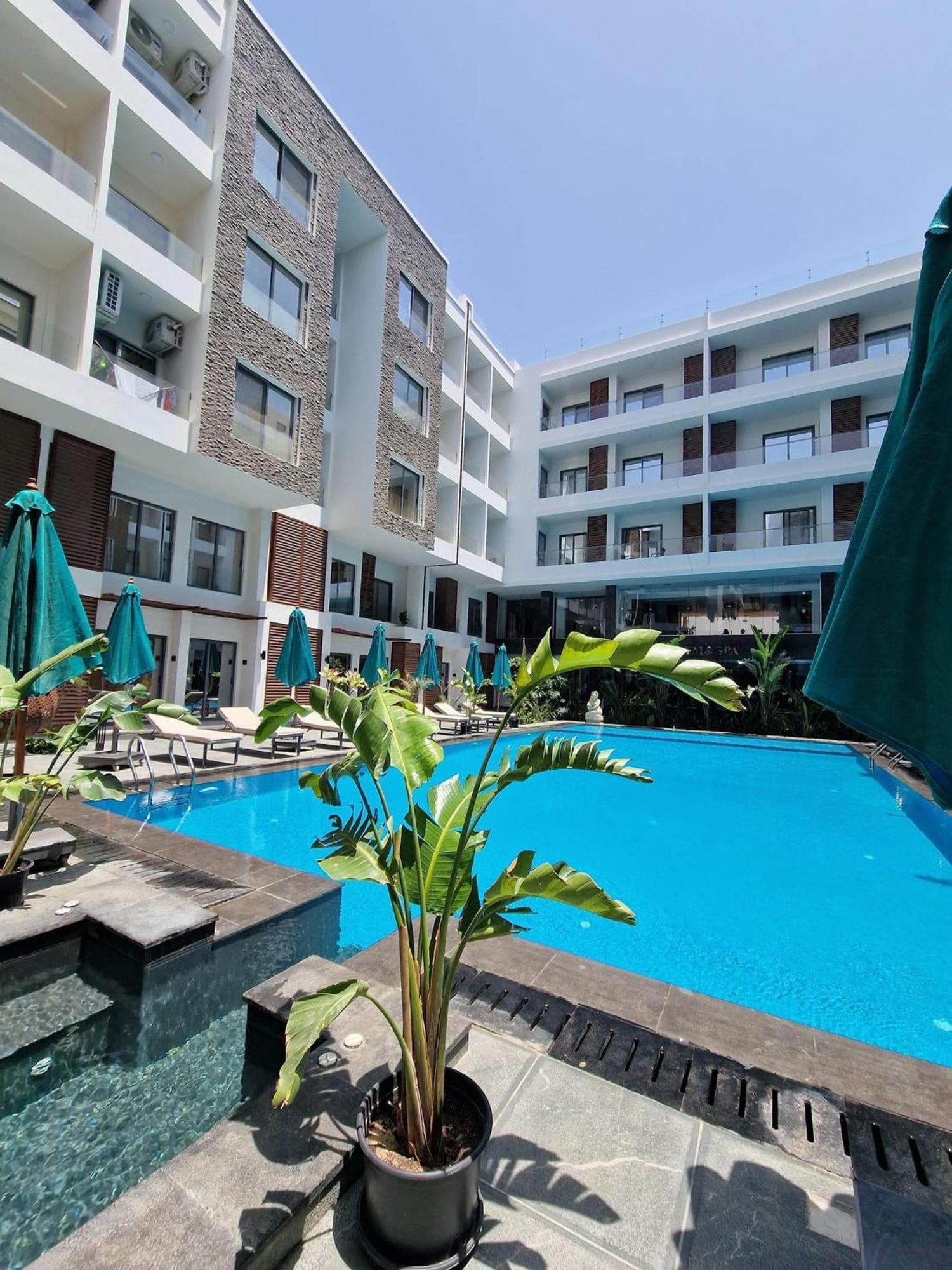 Sanctuary Sunlit Hurghada Haven With 4 Pools, Rooftop Sunsets & Gourmet Bites Steps Away Exterior foto